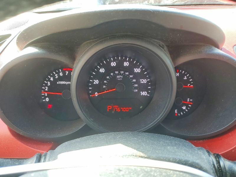 Photo 9 from auction – 2010 KIA SOUL with VIN KNDJT2A23A7041366