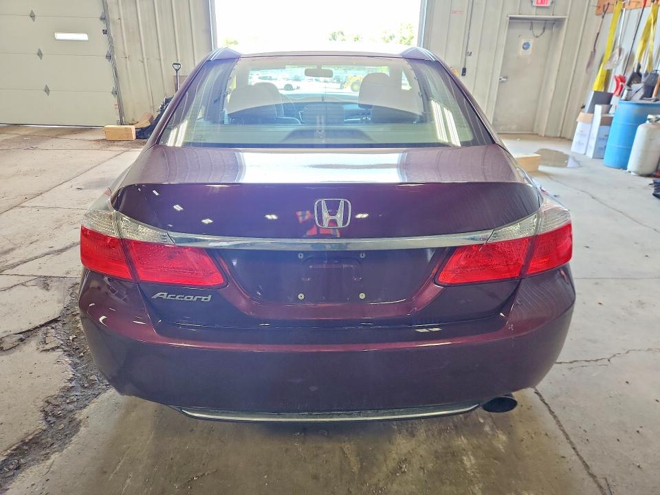 Photo 6 from auction – 2013 HONDA ACCORD with VIN 1HGCR2F37DA142007