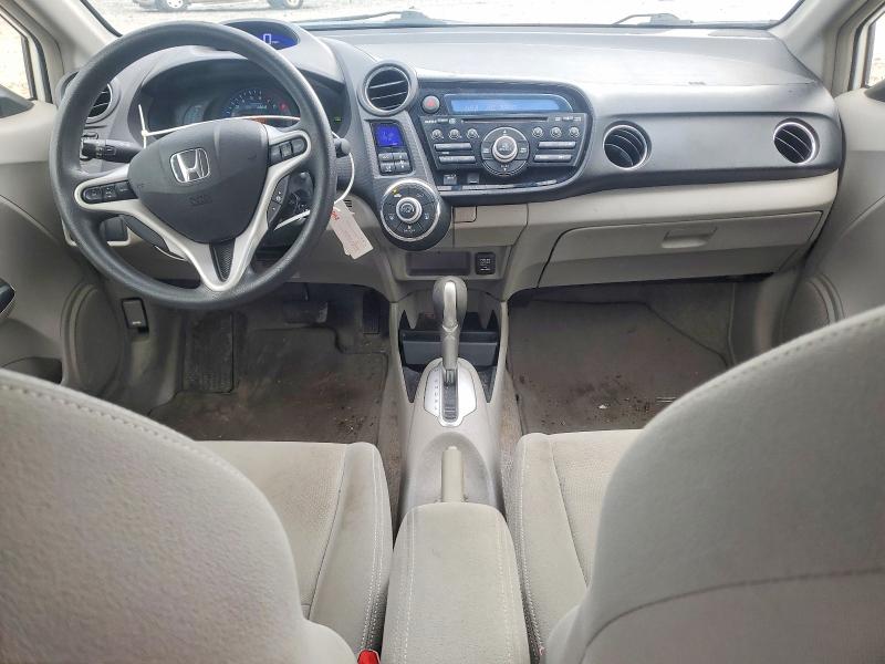 Photo 8 from auction – 2013 HONDA INSIGHT with VIN JHMZE2H54DS005926