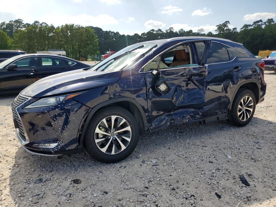 LEXUS RX 2022 with VIN 2T2HZMAA7NC246852 - Photo from auction