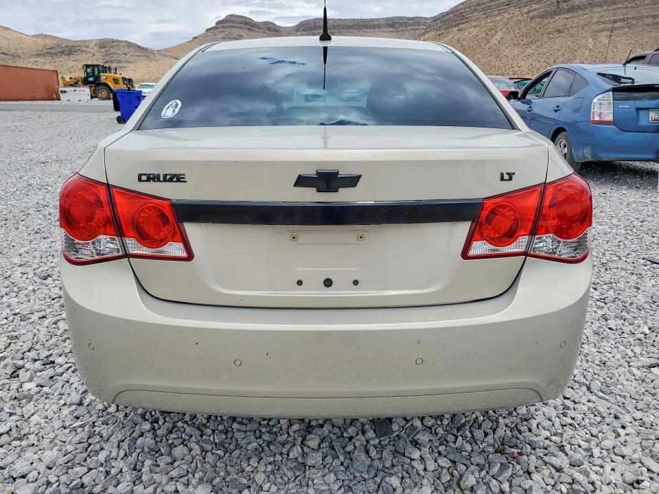 Photo 6 from auction – 2012 CHEVROLET CRUZE with VIN 1G1PF5SC4C7291771