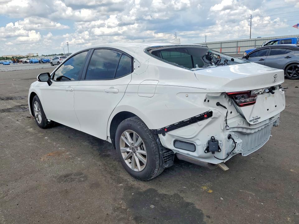 Photo 2 from auction – 2026 TOYOTA CAMRY with VIN 4T1DAACK1TU217700