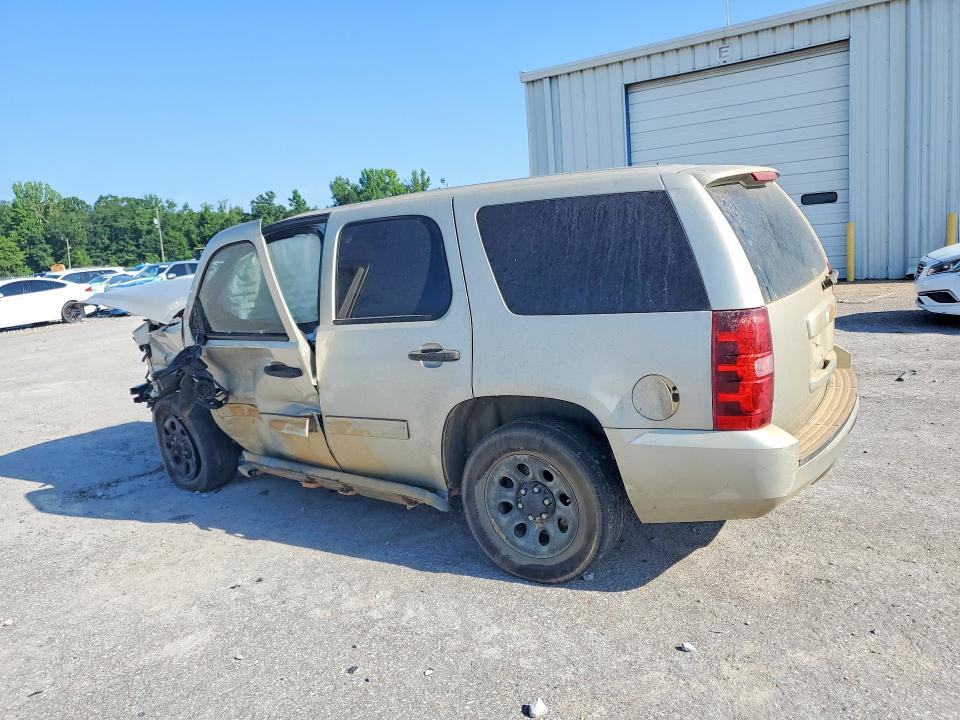 Photo 2 from auction – 2014 CHEVROLET TAHOE with VIN 1GNLC2E01ER221920