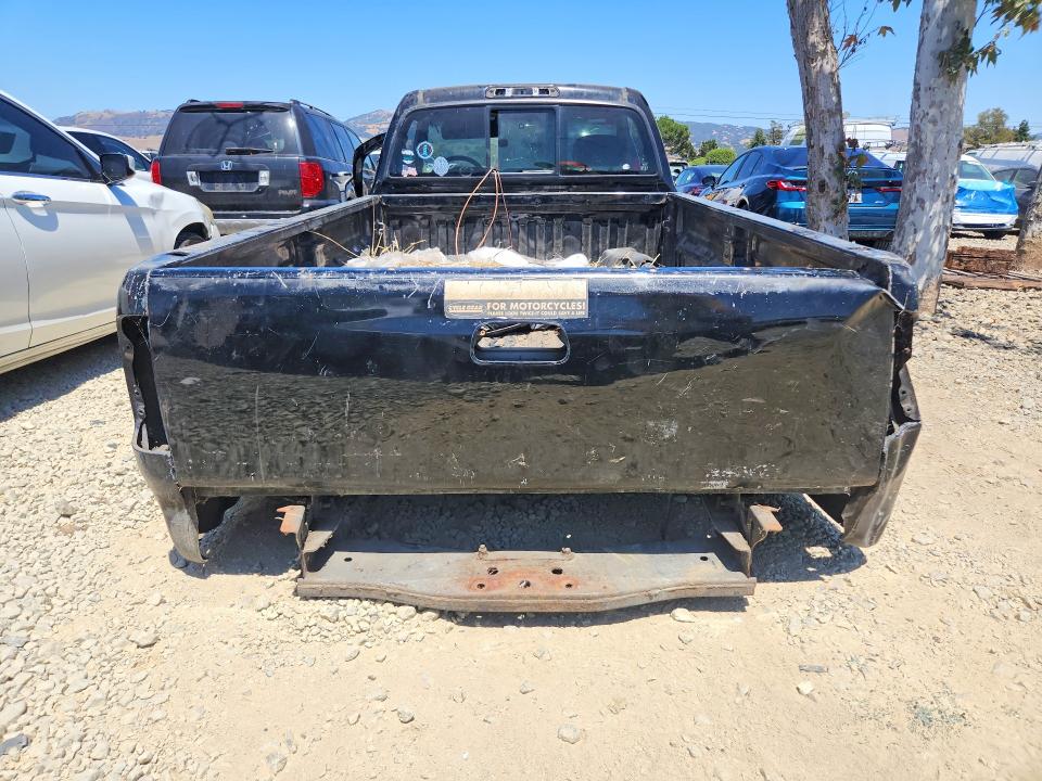 Photo 6 from auction – 2003 TOYOTA TUNDRA with VIN 5TBKT44153S338837