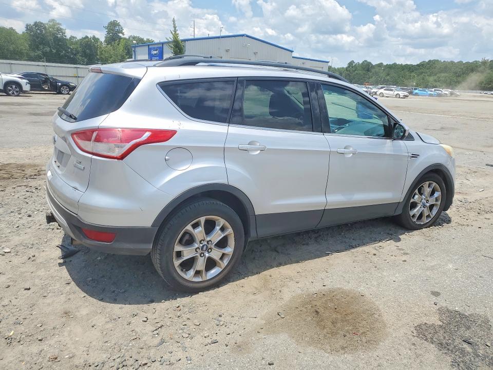 Photo 3 from auction – 2013 FORD ESCAPE with VIN 1FMCU0G98DUC99351