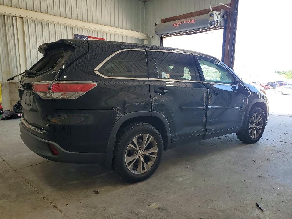 Photo 3 from auction – 2014 TOYOTA HIGHLANDER with VIN 5TDZKRFH9ES014440