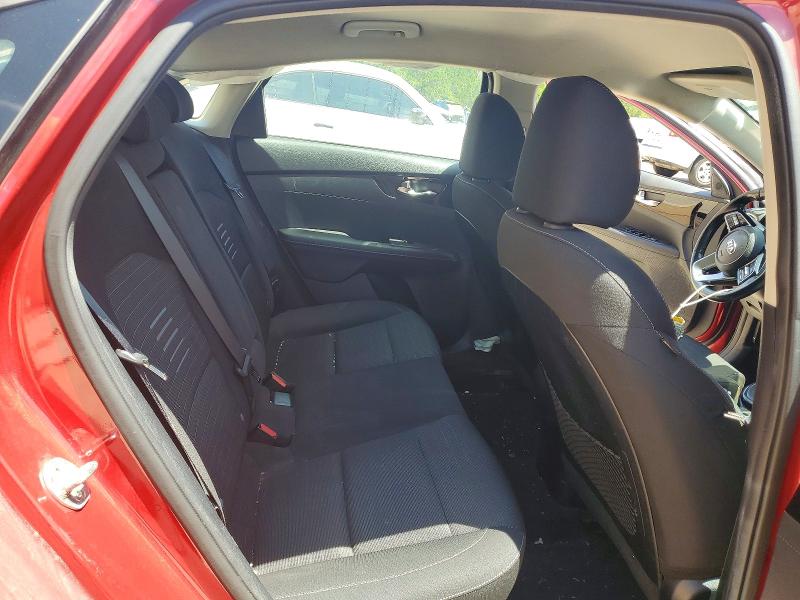 Photo 10 from auction – 2019 KIA FORTE with VIN 3KPF34ADXKE016386