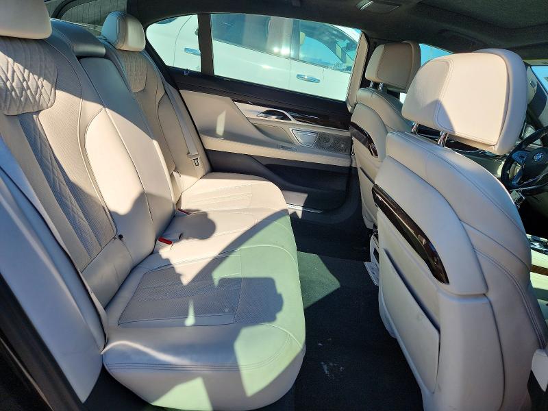 Photo 10 from auction – 2018 BMW 750 with VIN WBA7F0C54JGM22962