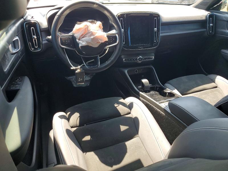 Photo 8 from auction – 2023 VOLVO C40 with VIN YV4ED3GL4P2025572