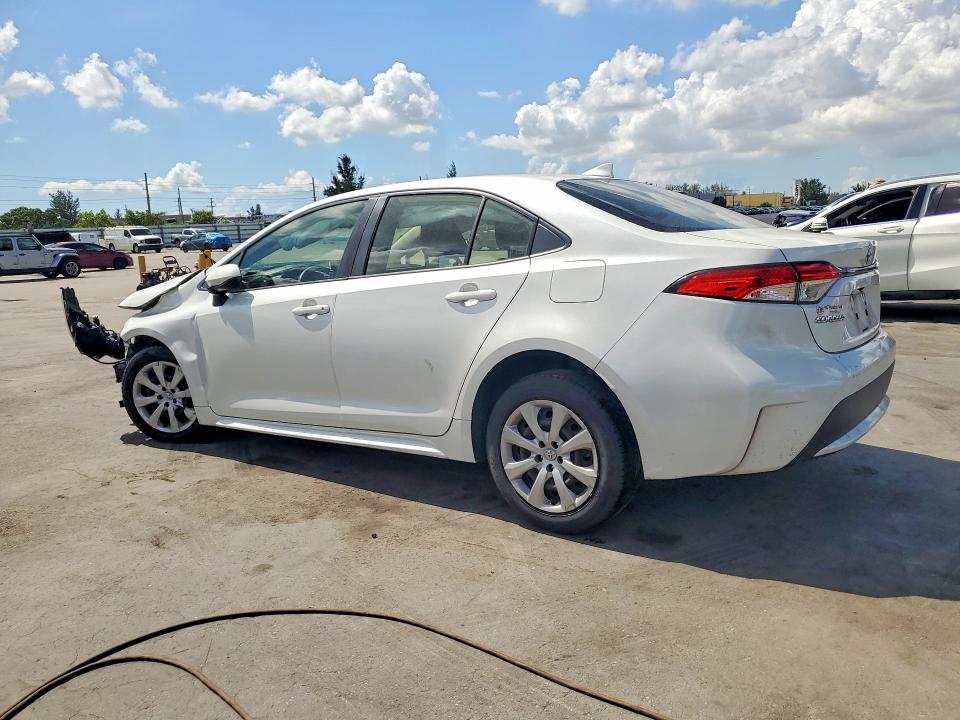 Photo 2 from auction – 2020 TOYOTA COROLLA with VIN JTDEPRAE2LJ073482
