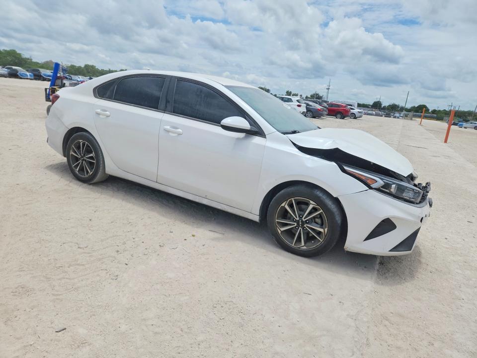 Zdjęcie 4 z aukcji – 2022 KIA FORTE z VIN 3KPF24AD2NE487987