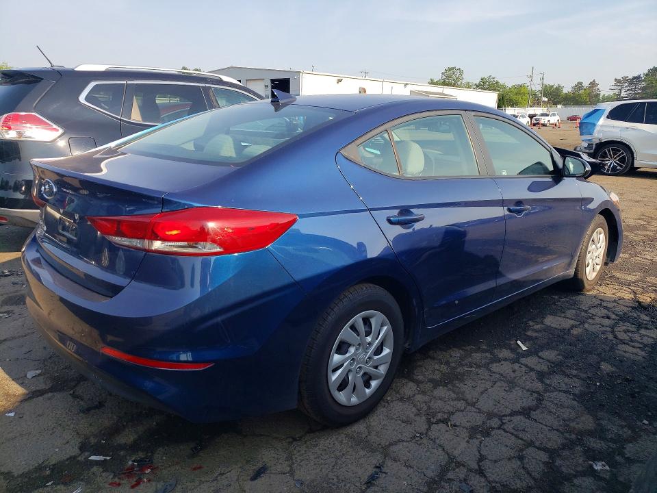 Photo 3 from auction – 2017 HYUNDAI ELANTRA with VIN 5NPD74LF0HH069502