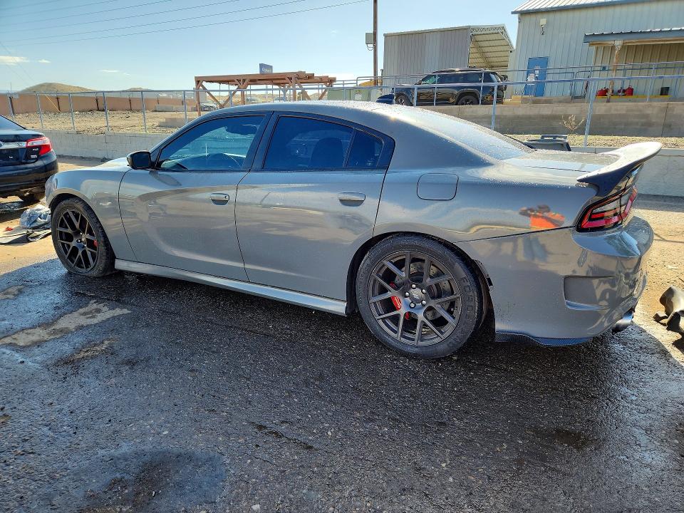 Фото 2 с аукциона – 2017 DODGE CHARGER с VIN 2C3CDXGJ5HH579278