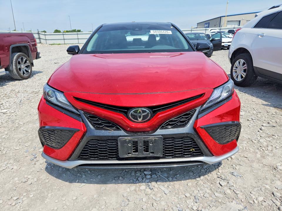 Photo 5 from auction – 2024 TOYOTA CAMRY with VIN 4T1K61AK2RU204975