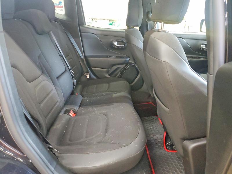 Photo 11 from auction – 2016 JEEP RENEGADE with VIN ZACCJBBT1GPC89195