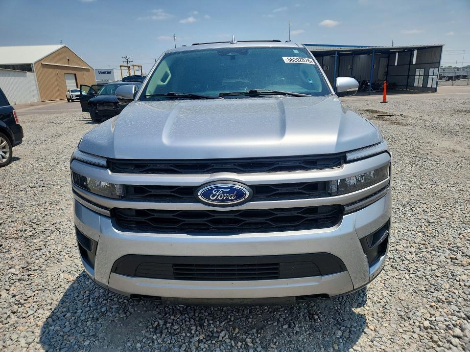 Photo 5 from auction – 2022 FORD EXPEDITION with VIN 1FMJK1JT2NEA09544