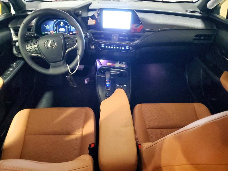 Foto 8 de la subasta – 2026 LEXUS UX 300H con VIN JTHUCJDH4T2017230