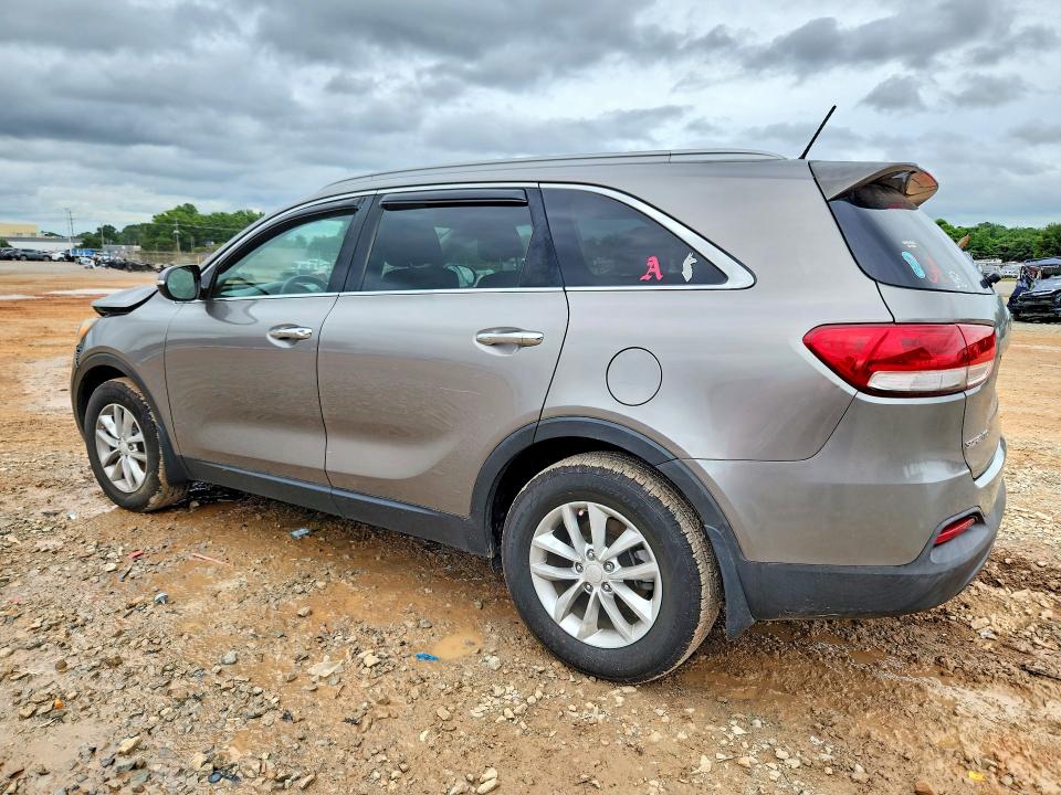 Photo 2 from auction – 2016 KIA SORENTO with VIN 5XYPG4A3XGG079675