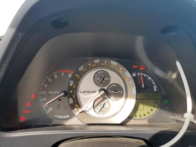 Photo 9 from auction – 2002 LEXUS IS with VIN JTHBD192720059510