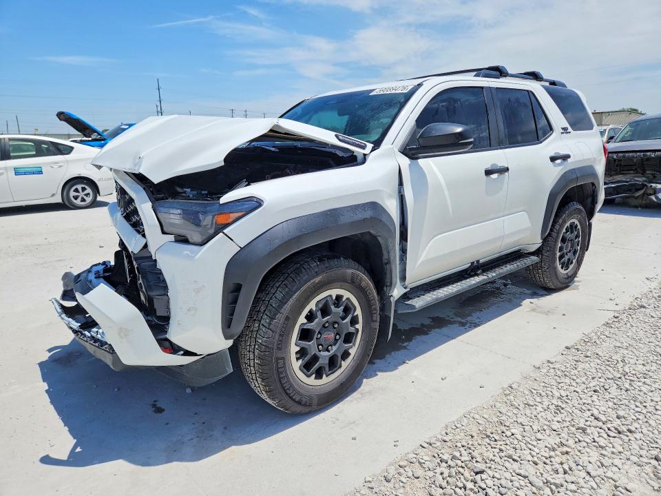 TOYOTA 4RUNNER 2026 with VIN JTEVB5BR9T5034398 - Photo from auction