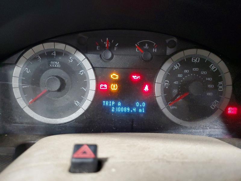 Photo 9 from auction – 2009 FORD ESCAPE with VIN 1FMCU93G29KC49752