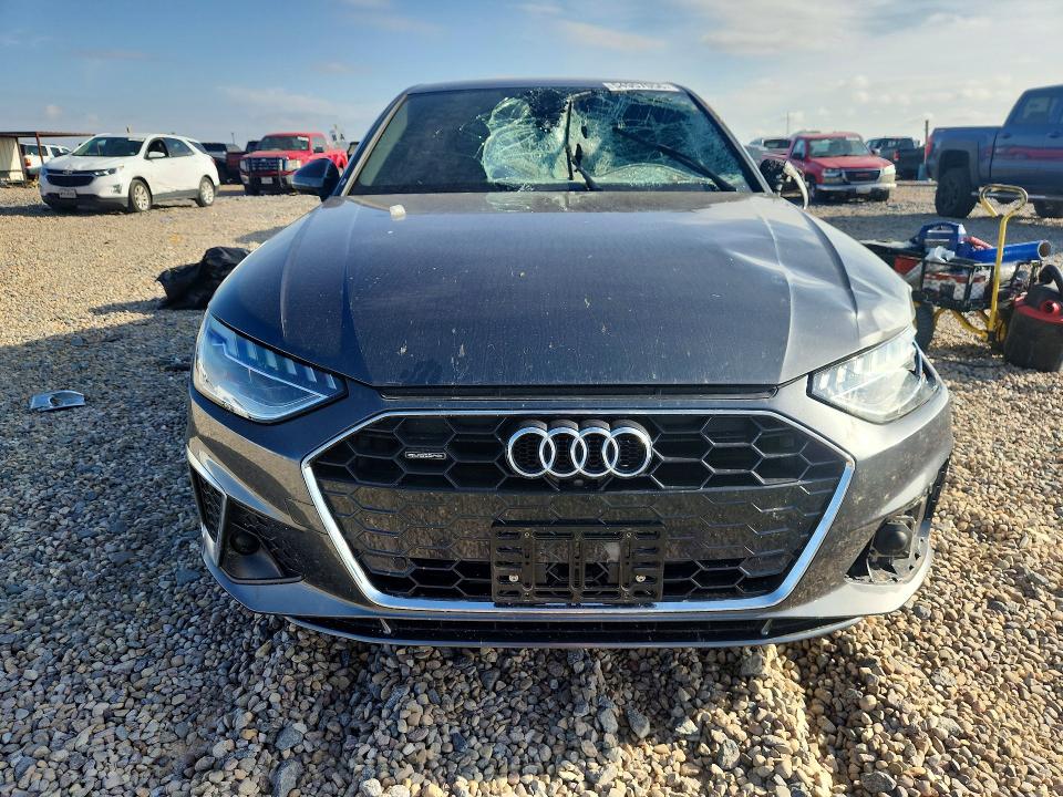 Photo 5 from auction – 2022 AUDI A4 with VIN WAUEAAF43NN004571