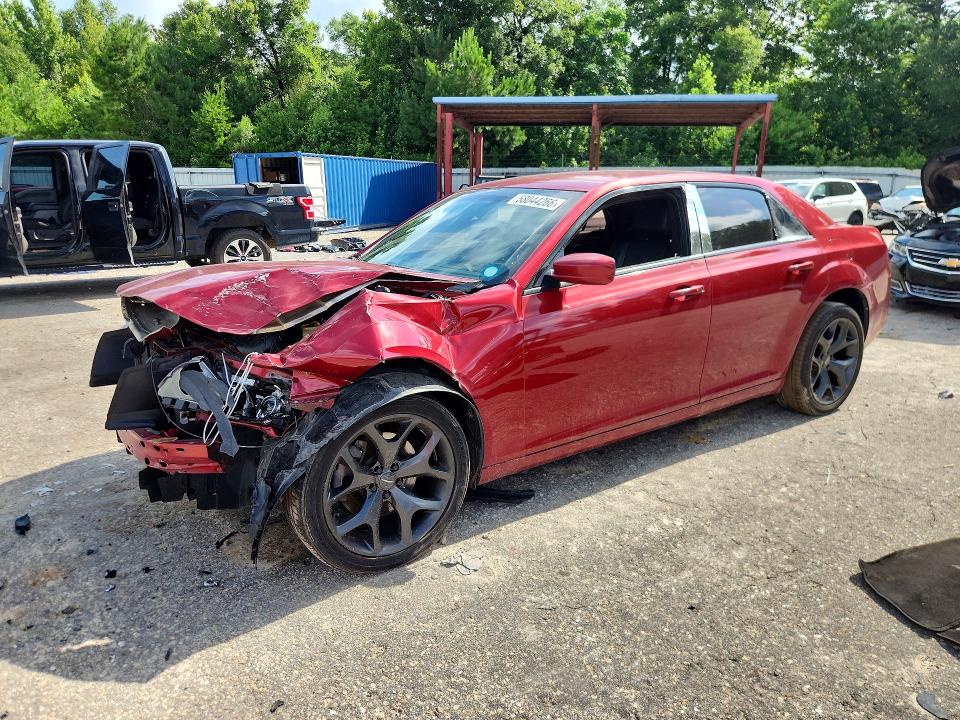CHRYSLER 300 2014 с VIN 2C3CCAGG1EH263716 - Снимка от търг