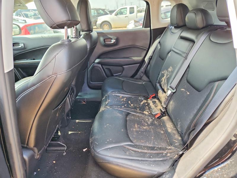 Photo 10 from auction – 2018 JEEP COMPASS with VIN 3C4NJDBB5JT373354