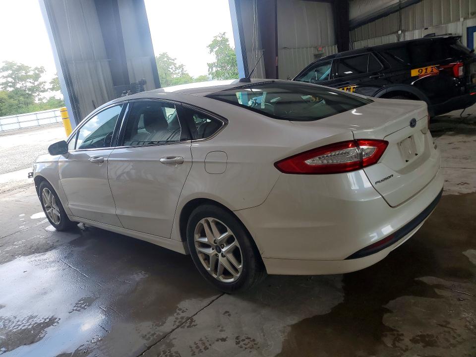Photo 2 from auction – 2013 FORD FUSION with VIN 3FA6P0HR7DR289916
