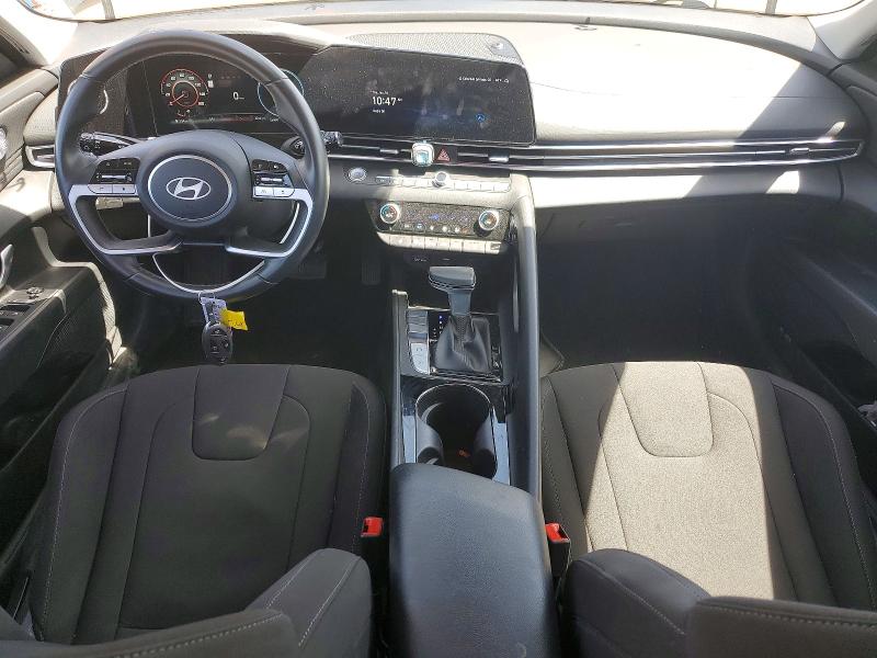 Снимка 8 от търг – 2024 HYUNDAI ELANTRA с VIN KMHLS4DG1RU649698