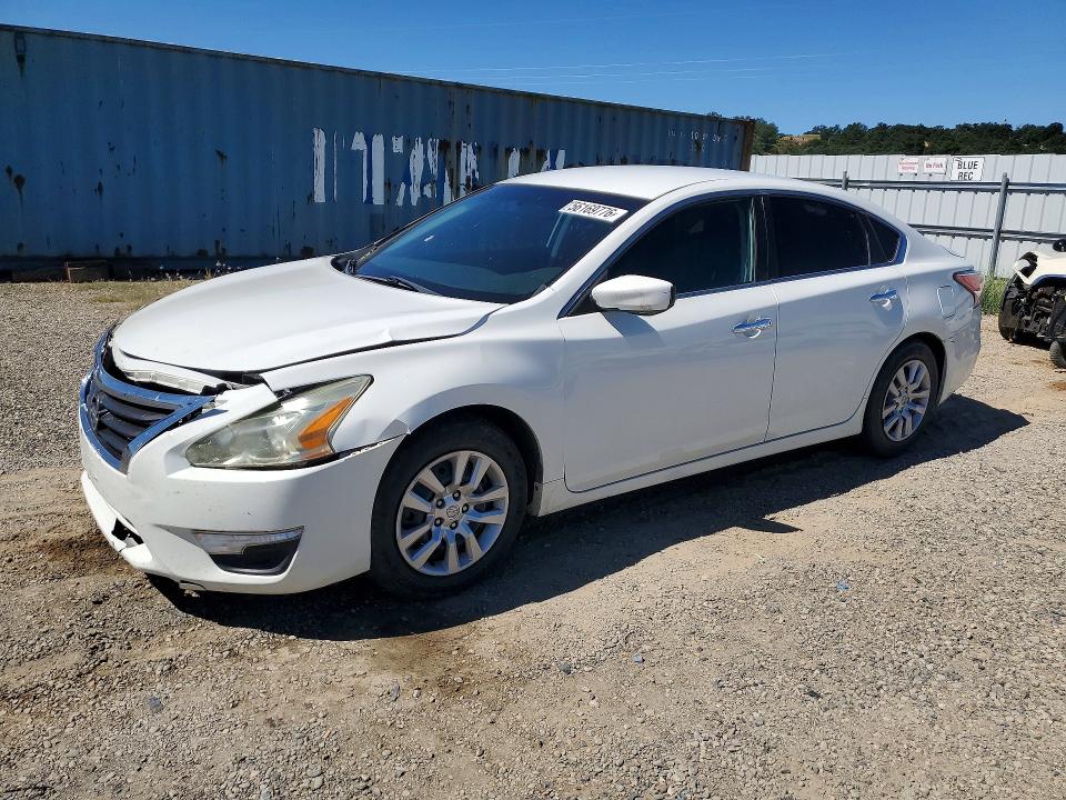 NISSAN ALTIMA 2015 with VIN 1N4AL3AP4FN387789 - Photo from auction