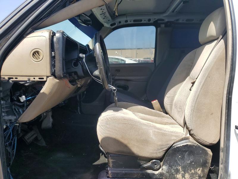 Photo 7 from auction – 2003 CHEVROLET SILVERADO with VIN 2GCEC19V331287375