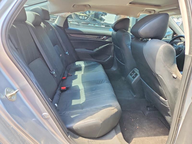 Photo 10 from auction – 2018 HONDA ACCORD with VIN 1HGCV3F92JA014257