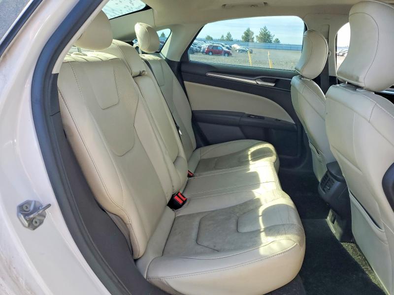 Photo 10 from auction – 2016 FORD FUSION with VIN 3FA6P0K92GR269716