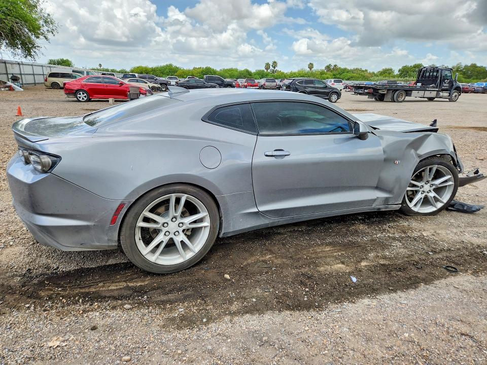 Photo 3 from auction – 2019 CHEVROLET CAMARO with VIN 1G1FB1RS0K0113845