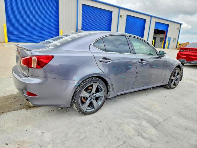 Photo 3 from auction – 2012 LEXUS IS with VIN JTHBF5C21C5157401