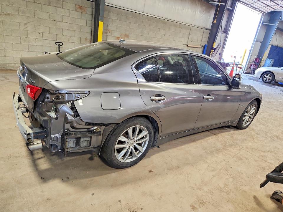 Photo 3 from auction – 2017 INFINITI Q50 with VIN JN1EV7AR4HM840593