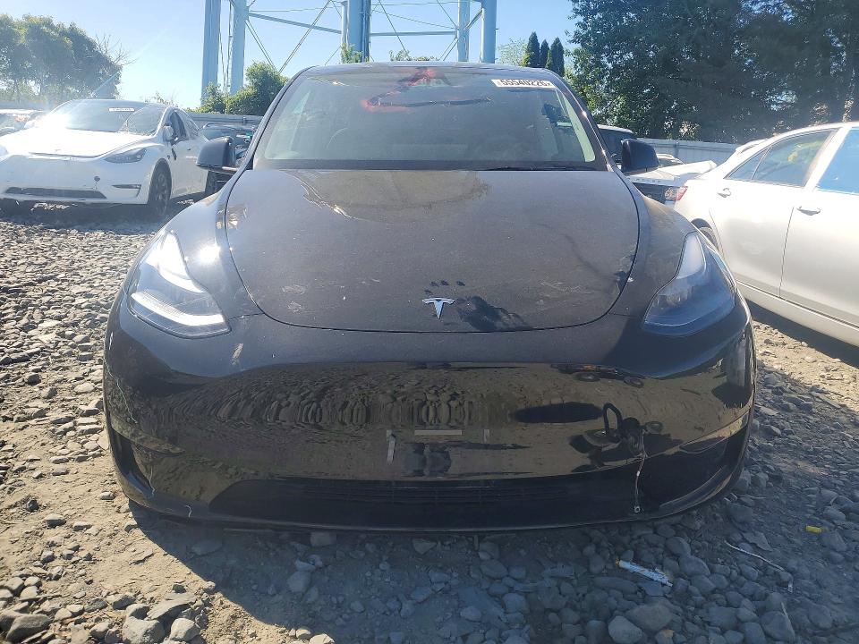 صورة رقم 5 من المزاد - 2025 TESLA MODEL Y مع VIN 7SAYGDED0SF314028