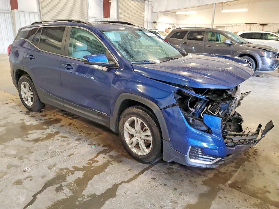 Photo 4 from auction – 2023 GMC TERRAIN with VIN 3GKALTEGXPL139959