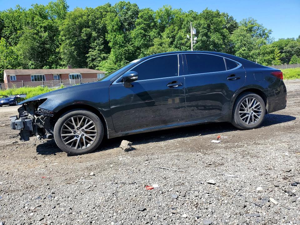 LEXUS ES 2016 with VIN 58ABK1GG3GU025901 - Photo from auction