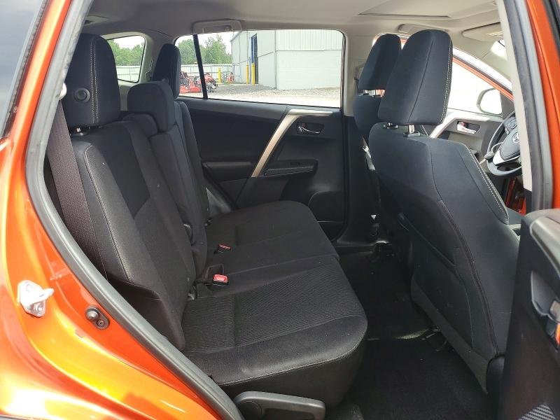 Photo 11 from auction – 2015 TOYOTA RAV4 with VIN JTMRFREV4FD159605