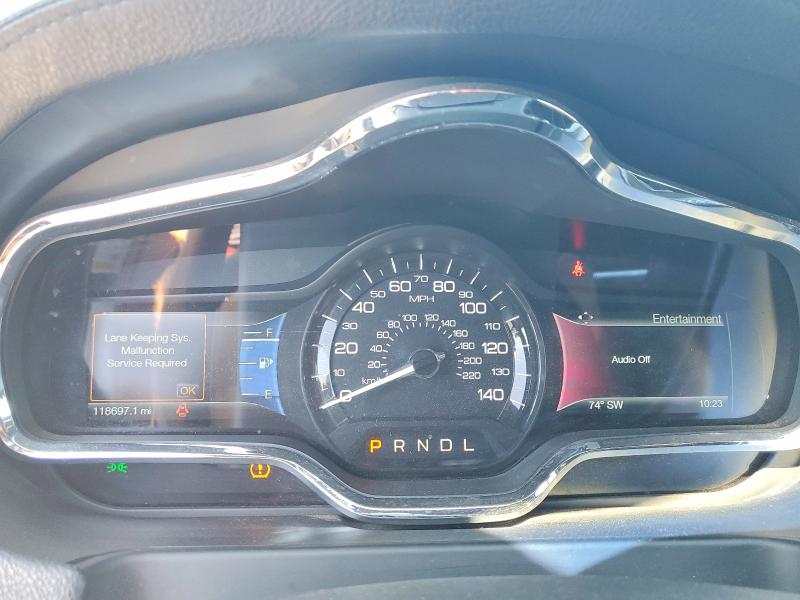 Photo 9 from auction – 2015 LINCOLN MKT with VIN 2L1MJ5LK7FBL01832