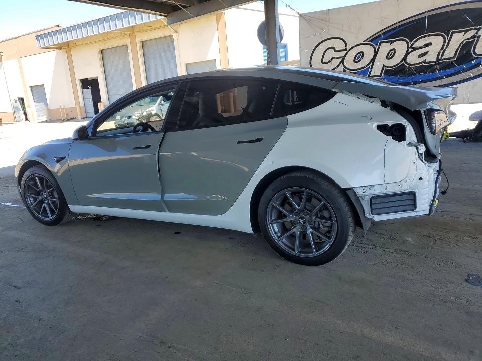 Photo 2 from auction – 2021 TESLA MODEL 3 with VIN 5YJ3E1EA6MF928800