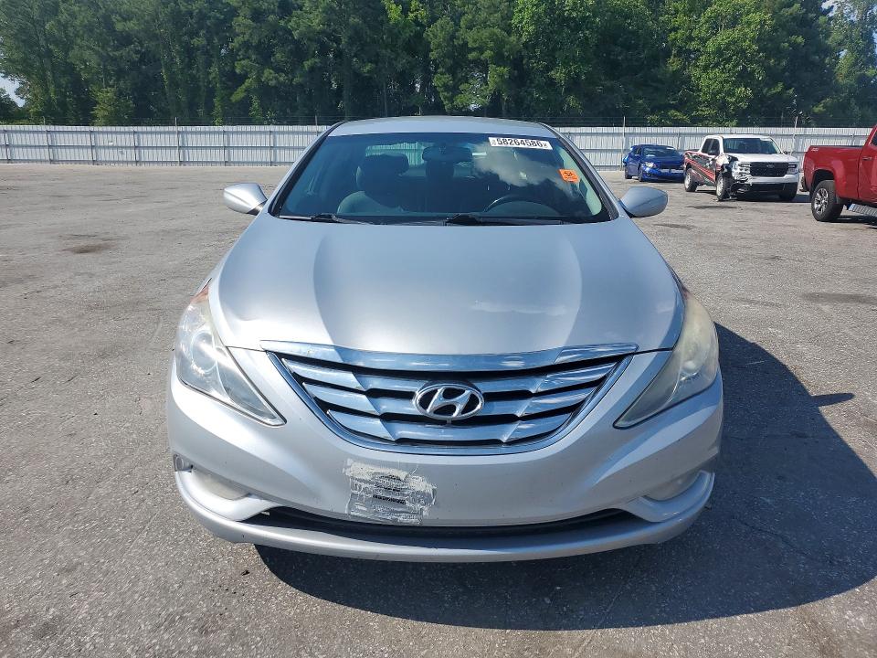 Photo 5 from auction – 2012 HYUNDAI SONATA with VIN 5NPEC4AC8CH452895