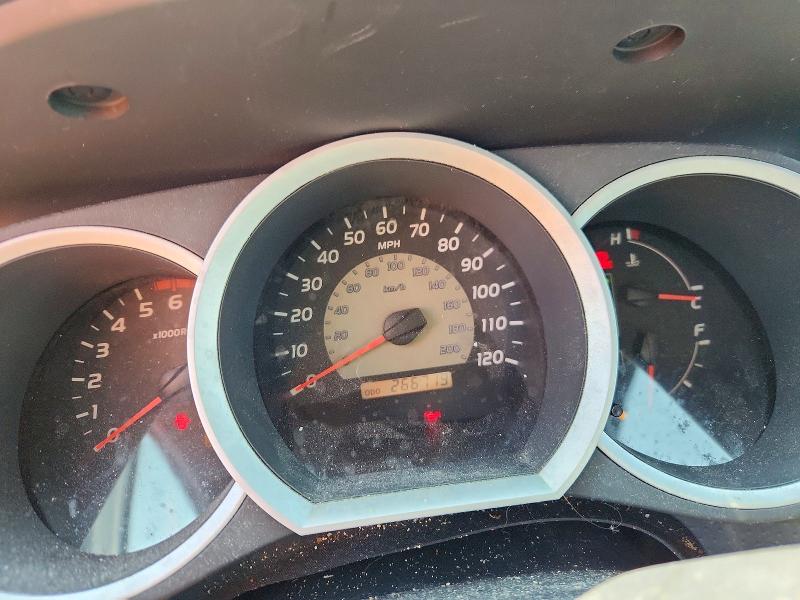 Photo 9 from auction – 2011 TOYOTA TACOMA with VIN 3TMLU4EN5BM057646