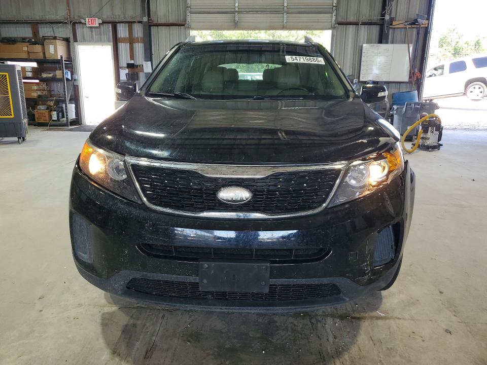 Photo 5 from auction – 2013 KIA SORENTO with VIN 5XYKU4A25DG415061