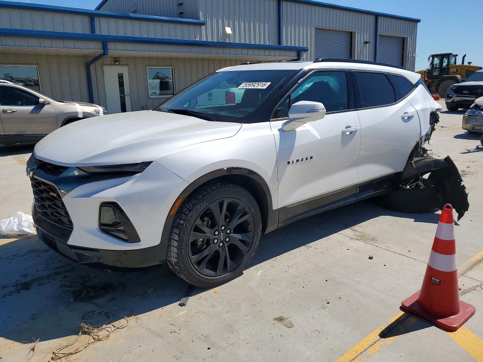 CHEVROLET BLAZER 2020 with VIN 3GNKBERS0LS717314 - Photo from auction