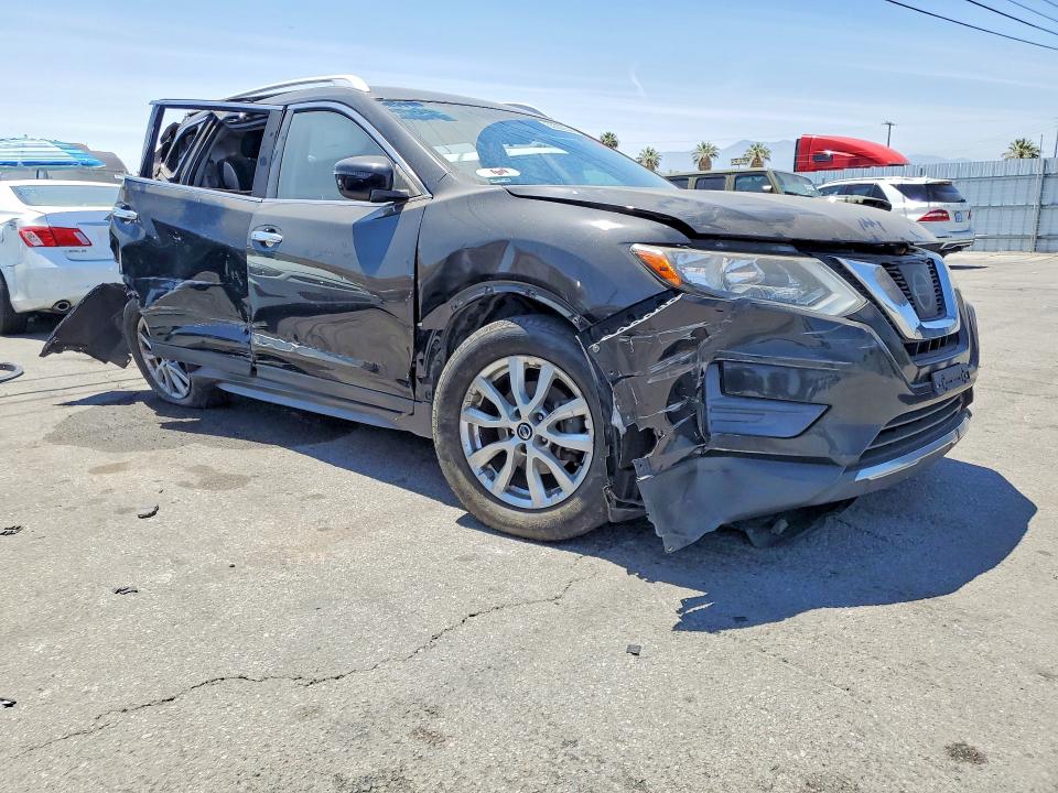 Photo 4 from auction – 2017 NISSAN ROGUE with VIN JN8AT2MT2HW153083