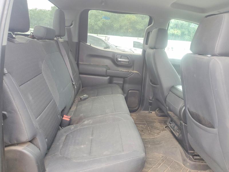 Photo 10 from auction – 2019 CHEVROLET SILVERADO with VIN 1GCPWCEDXKZ394597