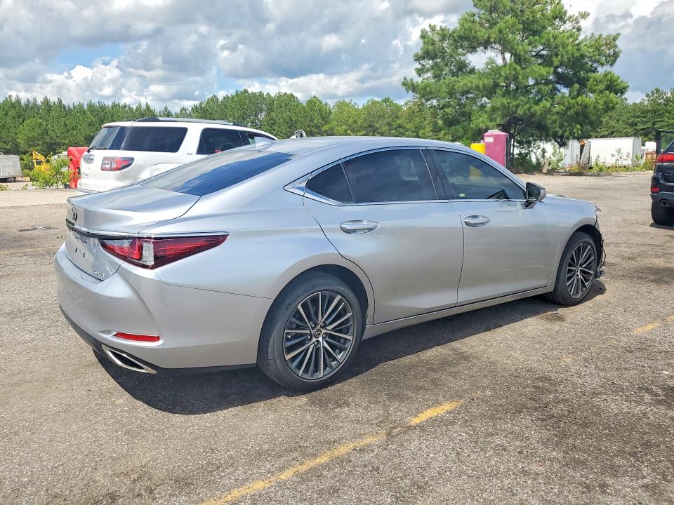 Photo 3 from auction – 2022 LEXUS ES 350 with VIN 58ADZ1B17NU124189